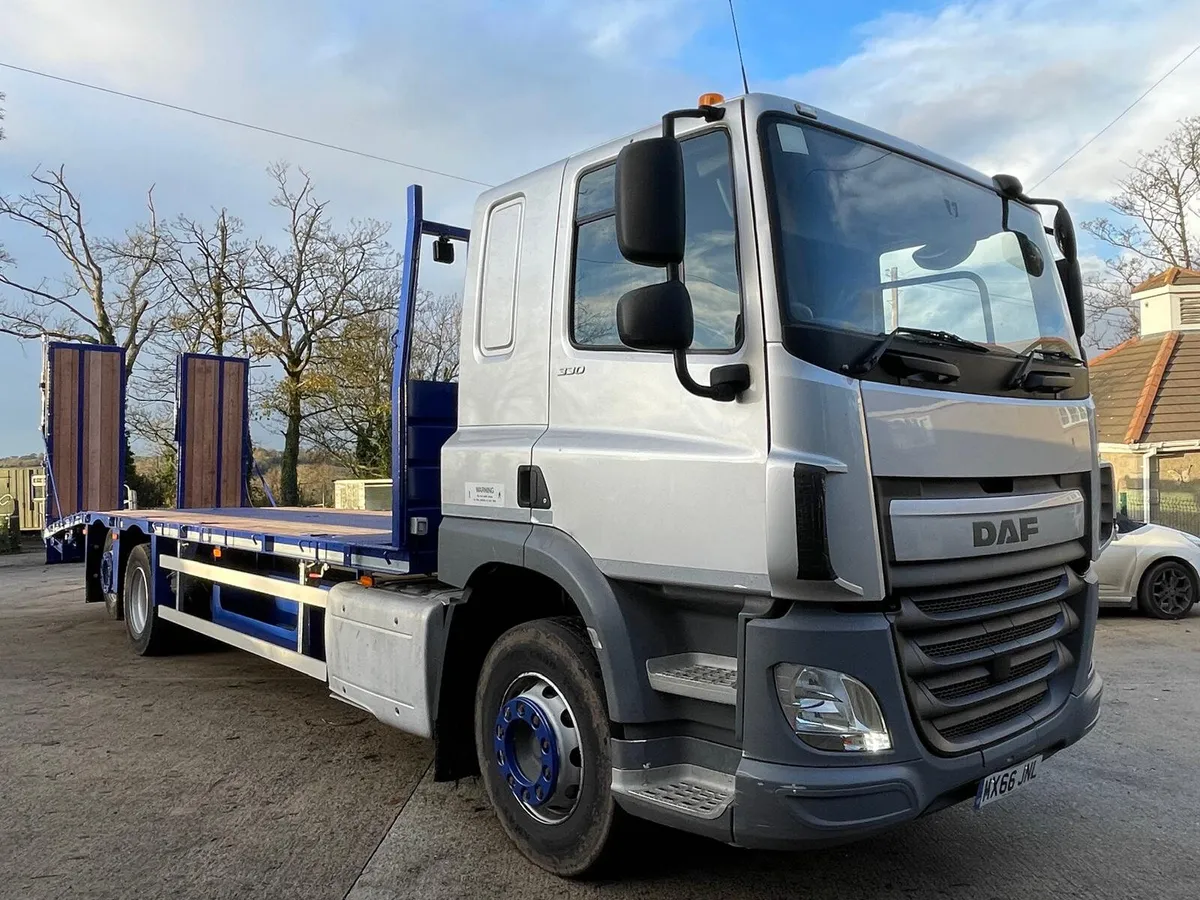 2016 DAF CF 330 6X2 WITH 30FT  BEAVERTAIL BODY - Image 1