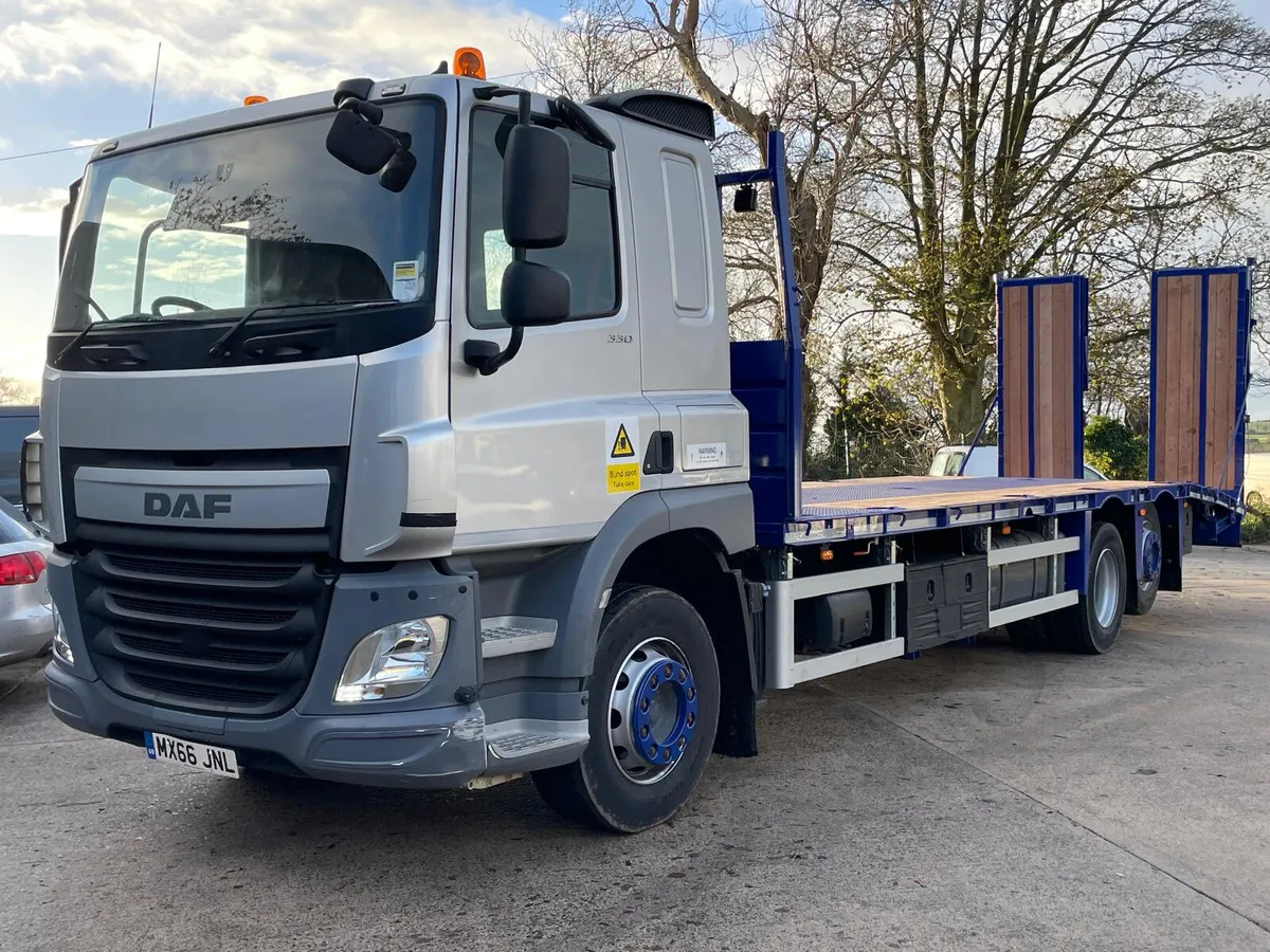 2016 DAF CF 330 6X2 WITH 30FT  BEAVERTAIL BODY - Image 3