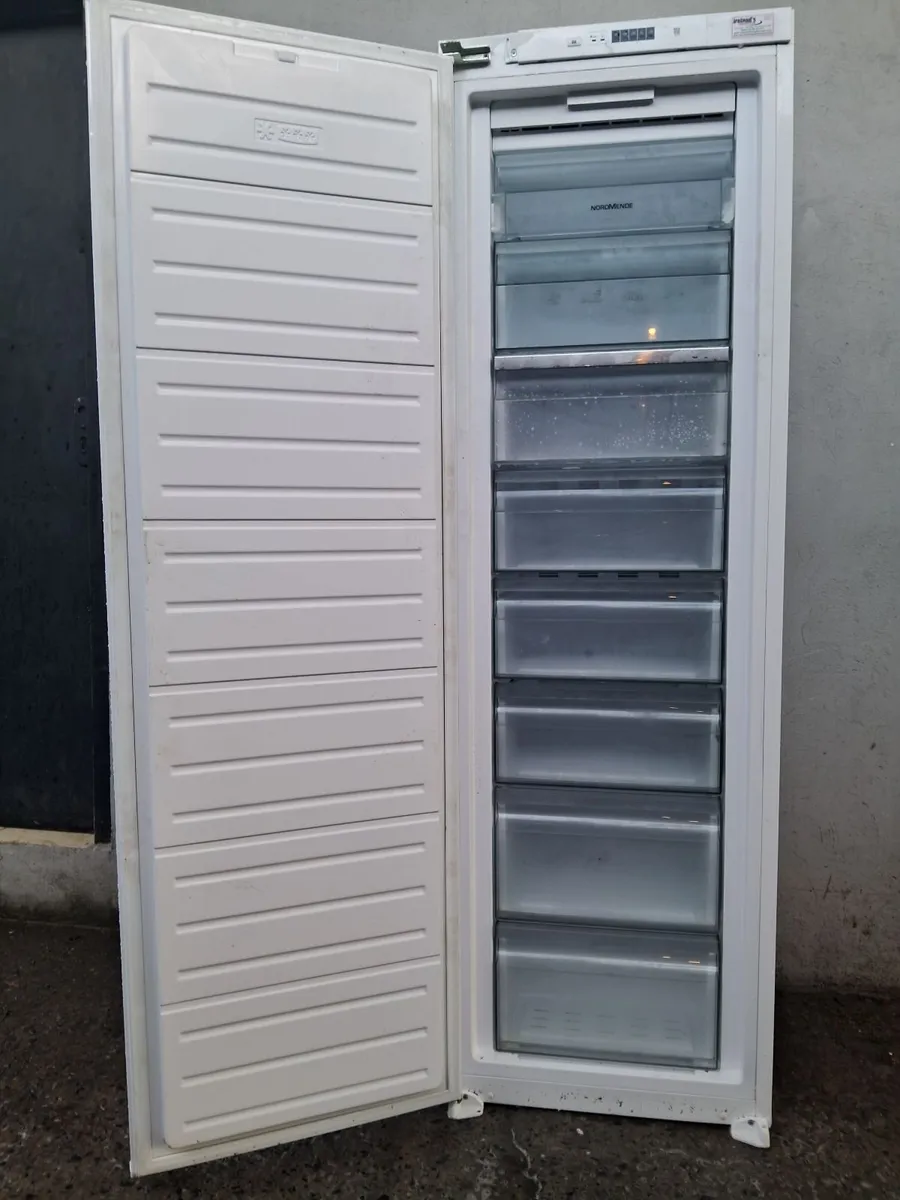 YEAR OLD LARDER FREEZER - Image 2