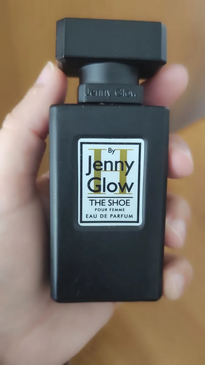 Perfume Jenny Glow The Shoe - Image 1