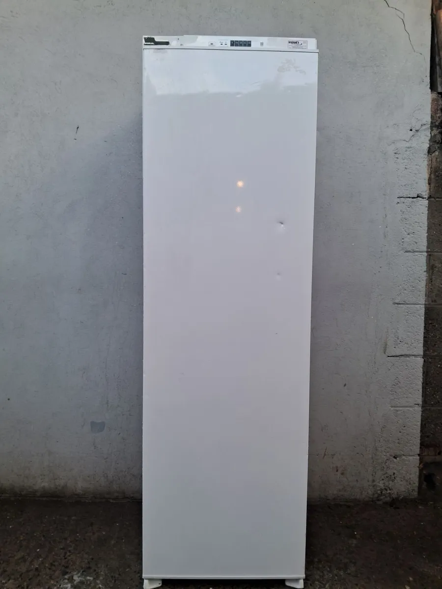 YEAR OLD LARDER FREEZER - Image 3