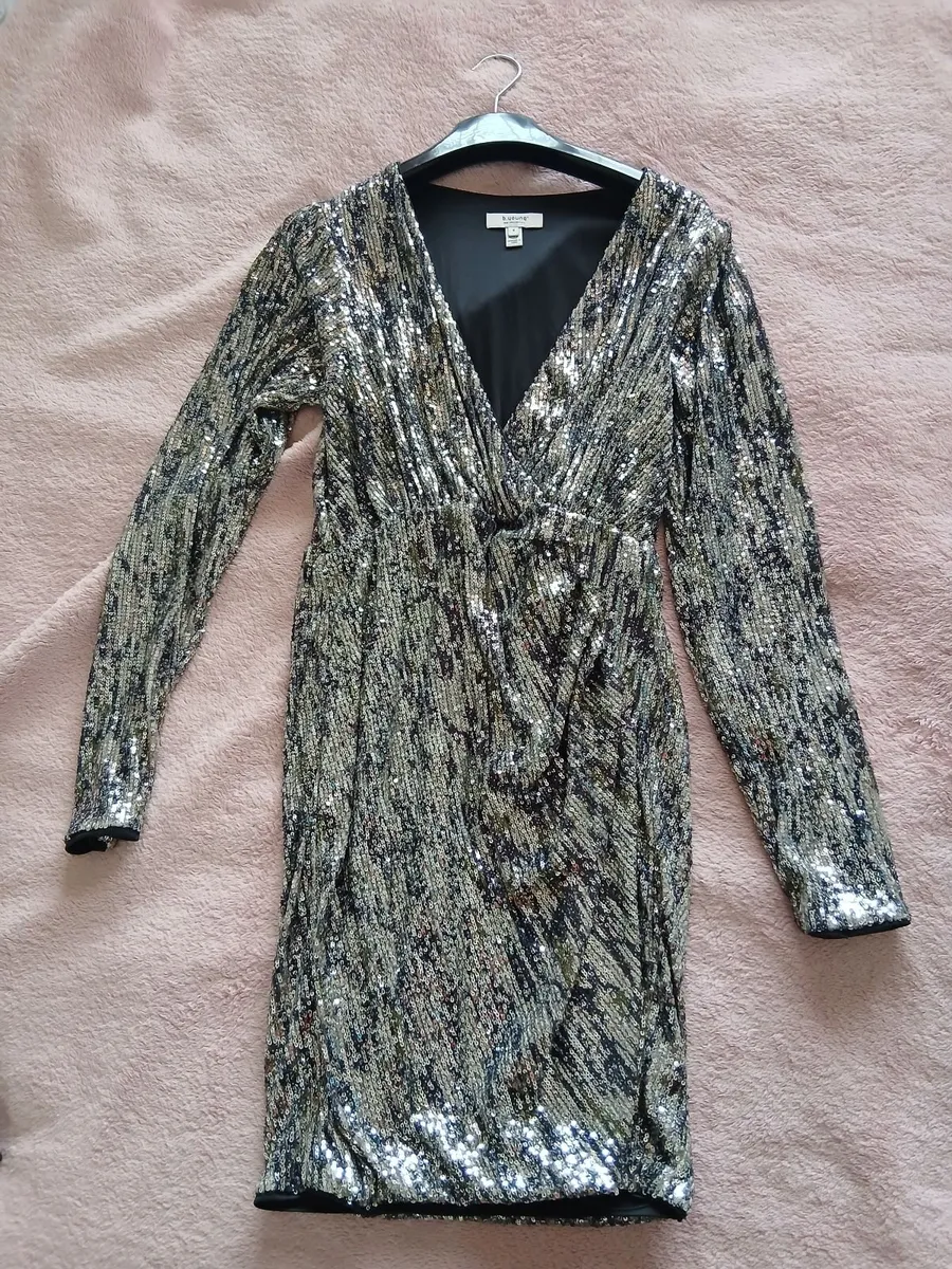 Ladies dress - Image 2