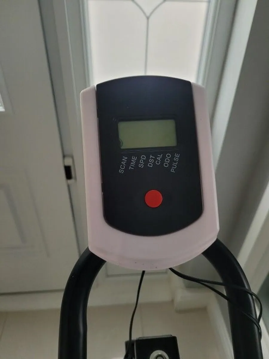 exercise bike - Image 3