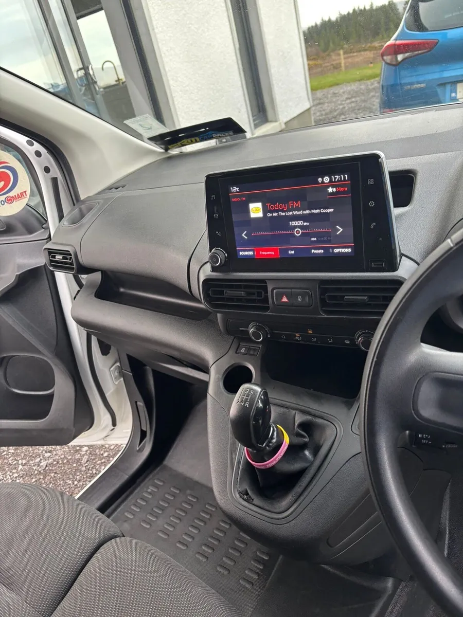 Citroen Berlingo - No Vat / CVRT / Taxed / Tow Bar - Image 4