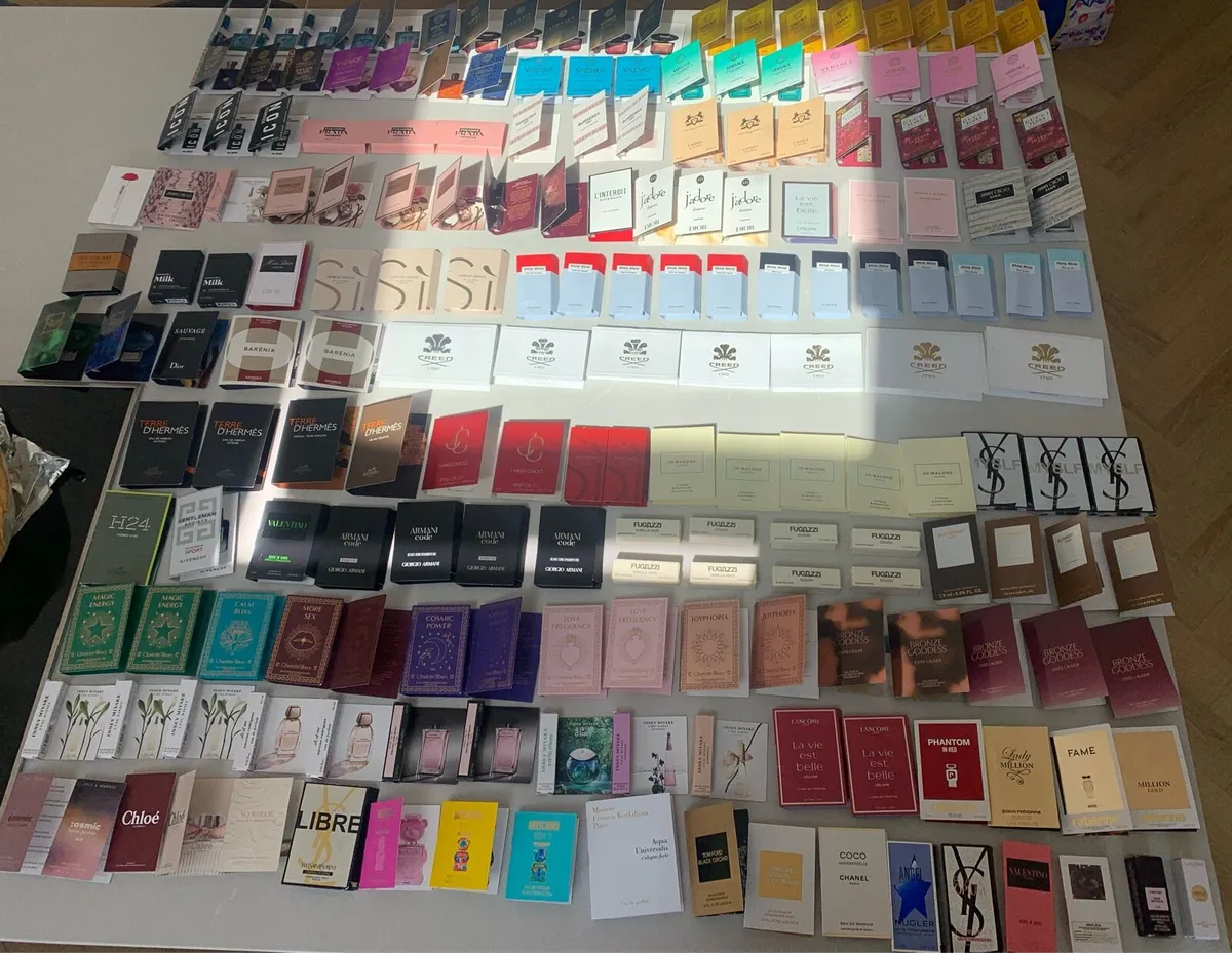 Mini perfumes - Image 1