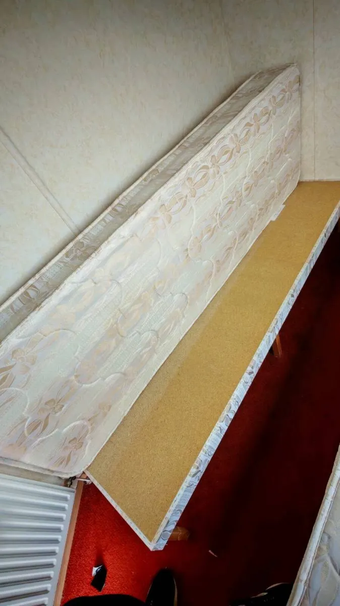 Free - 4x Bedframes and Mattresses - Image 2