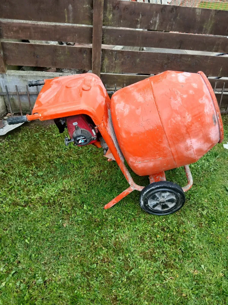 Cement Mixer Honda - Image 1