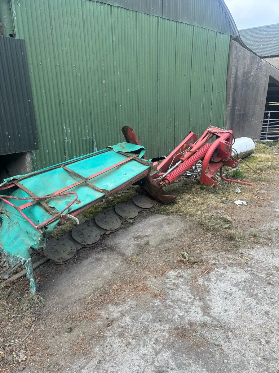 6 foot kverneland topper - Image 1