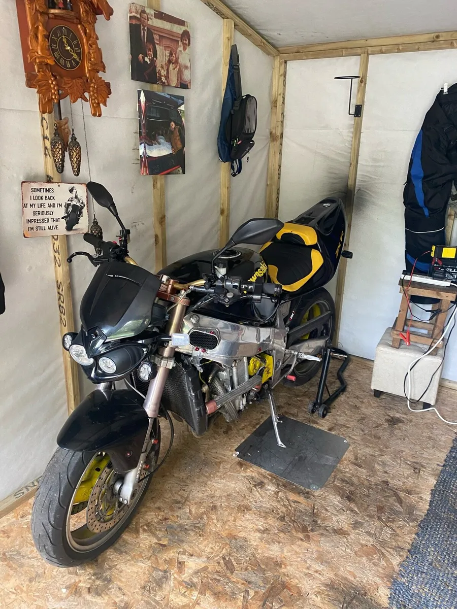 Motor bike - Image 1
