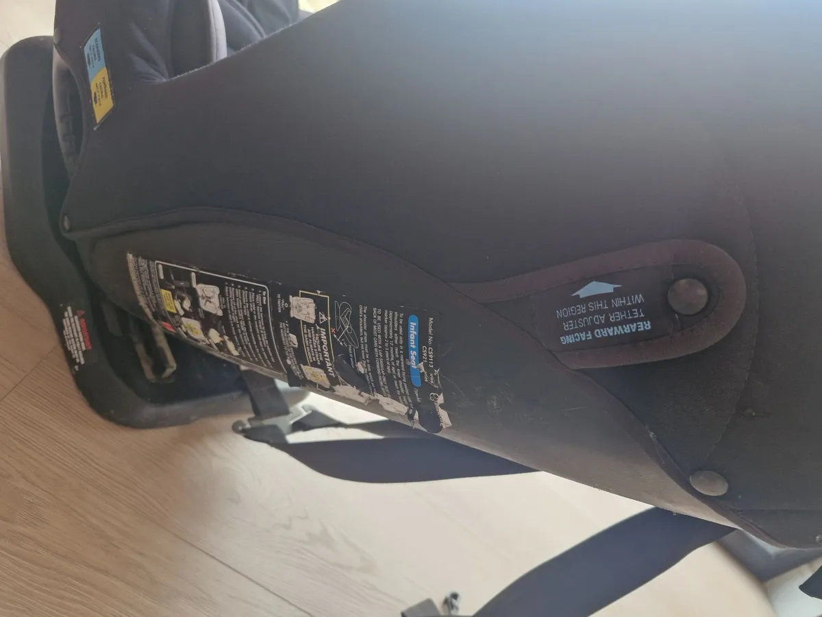 Car seat - Image 3