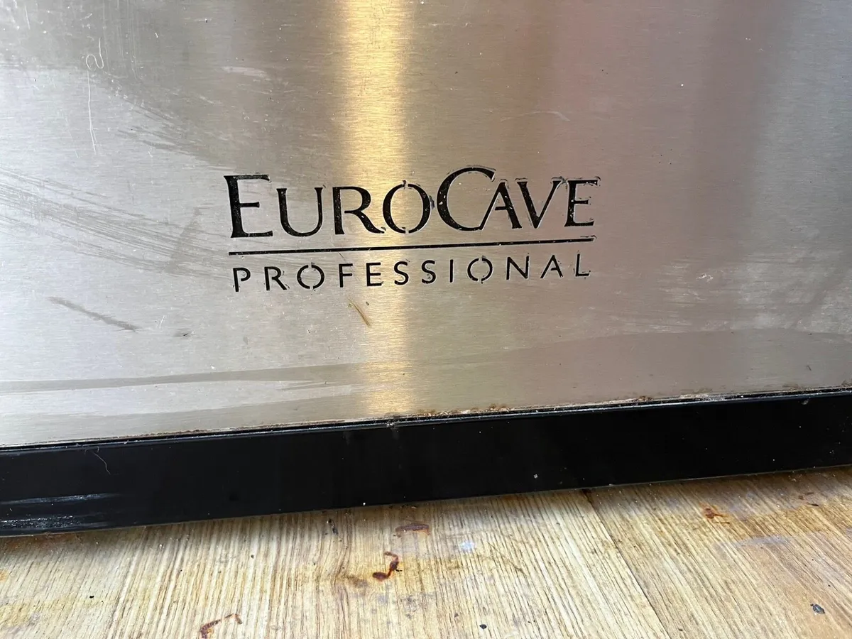 Eurocave wine cabinet - Image 1