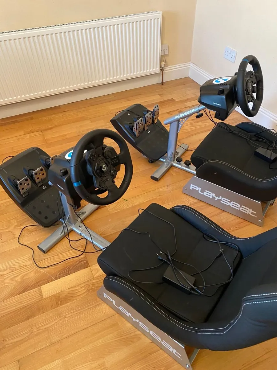 Logitech G G923 Racing Wheel and Pedals - Image 2