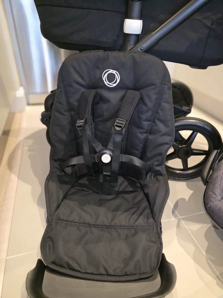 As New Bugaboo Fox 3 - Image 3