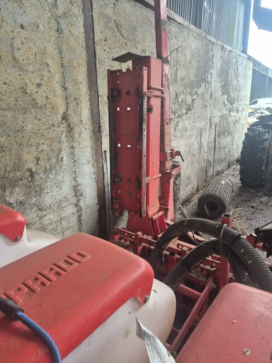 Gasparado Maize seeder - Image 3
