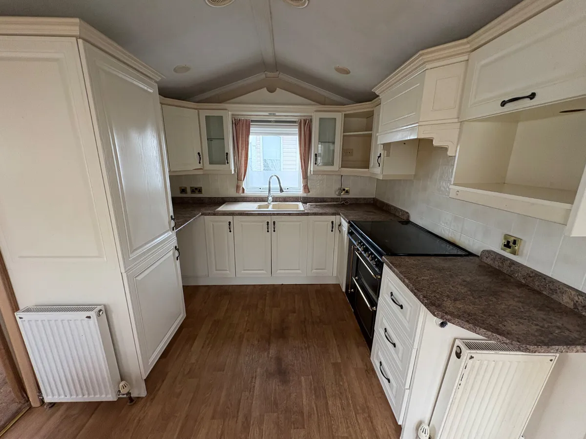 🚨Willerby Kingswood💫  LUXURY RESIDENTIAL SPEC - Image 2