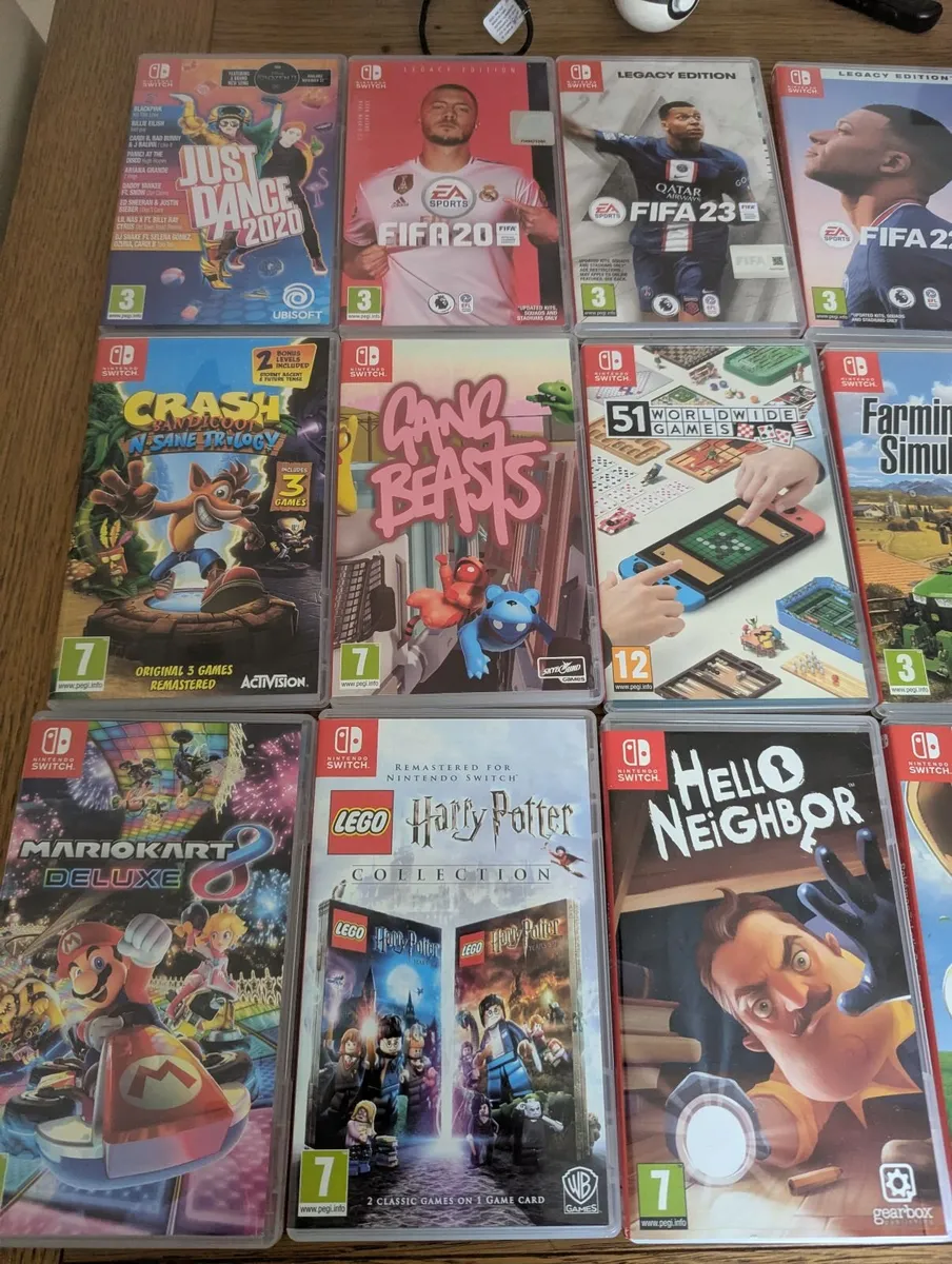 Nintendo switch with 16 games and accessories - Image 4