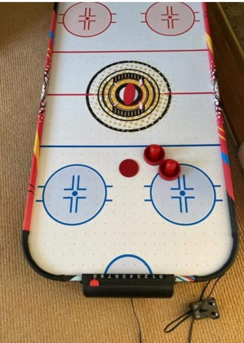 Table ice hockey - Image 1