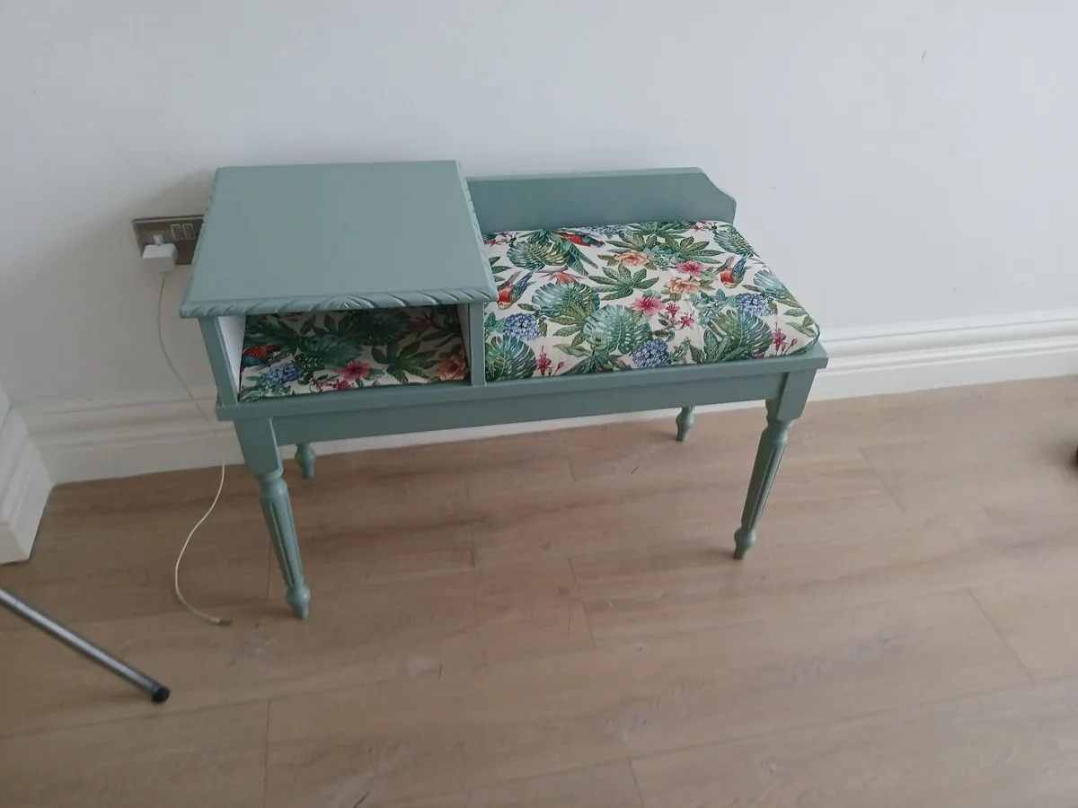 Table - hall/ telephone/occasional - Image 1