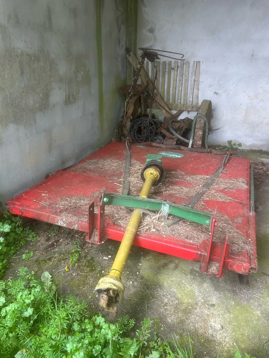 Topper - Image 1