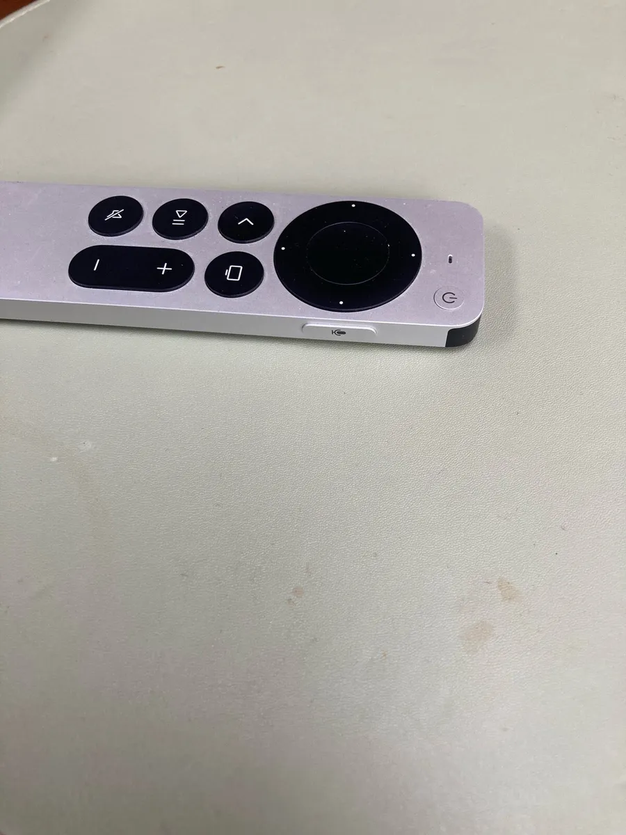 Apple TV Remote (not responding) - Image 4