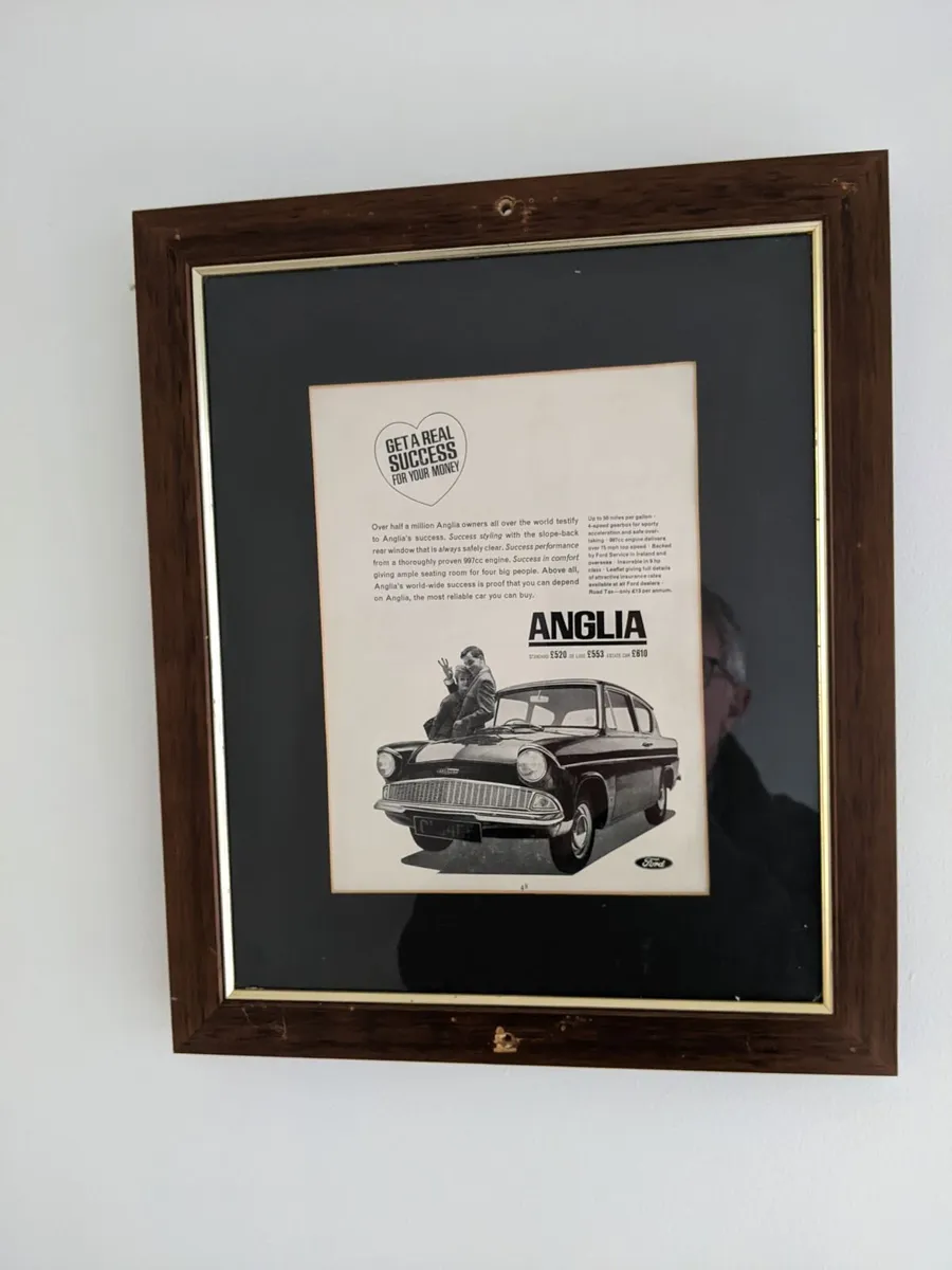 Vintage Prints - Image 2