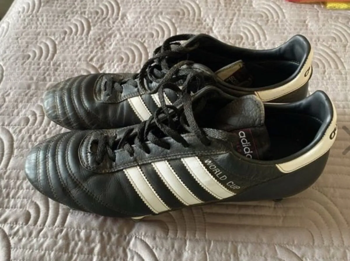 Adidas World Cup Football Boots Size UK9 - Image 1