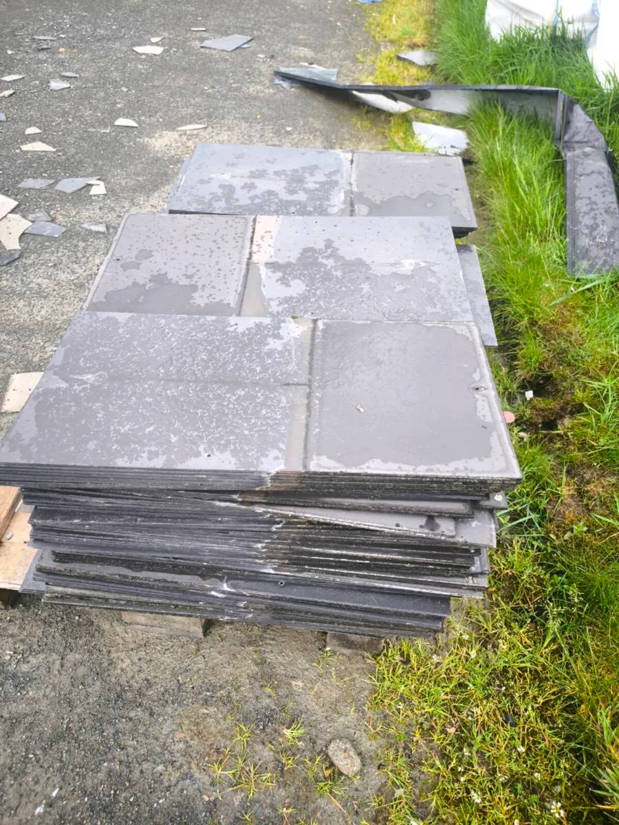 Roof slates - Image 1