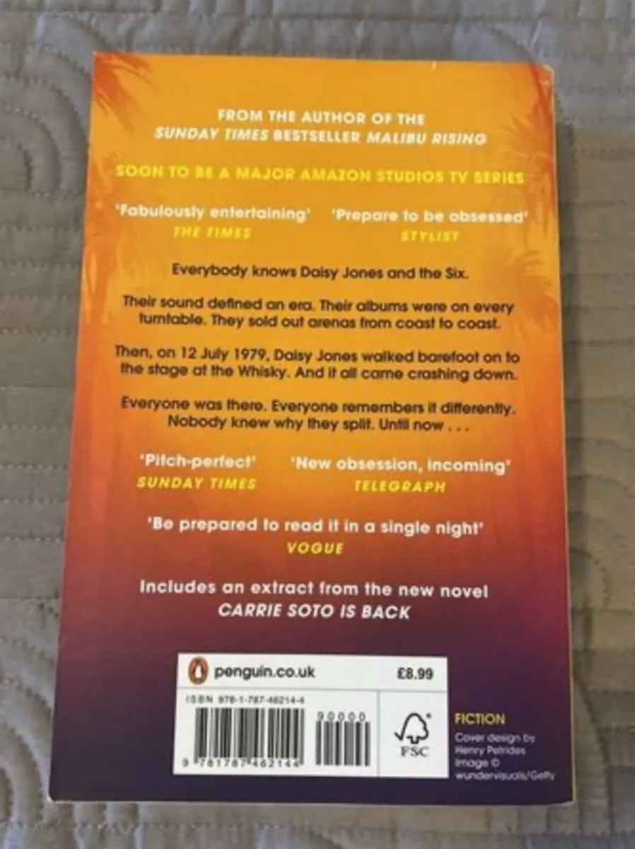 Book: Daisy Jones & The Six - Image 2