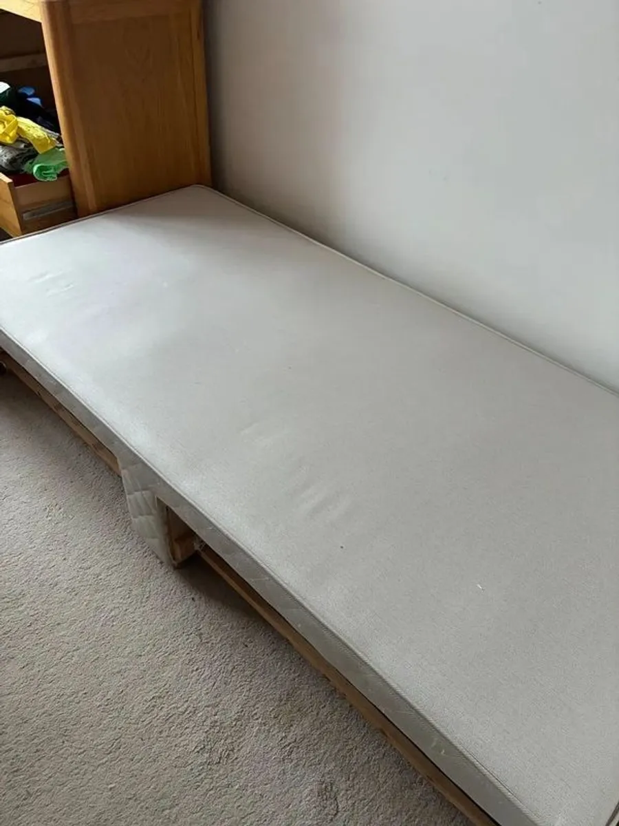 single bed with drawers and matress - Image 3