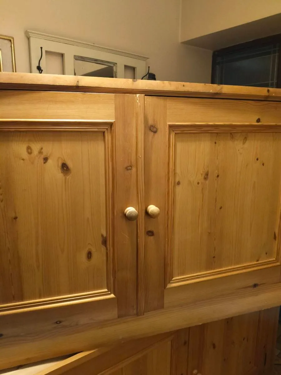 Beeswaxed solid pine cabinet sideboard. traditiona - Image 4