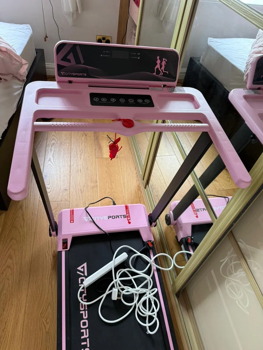 Treadmill - Image 2