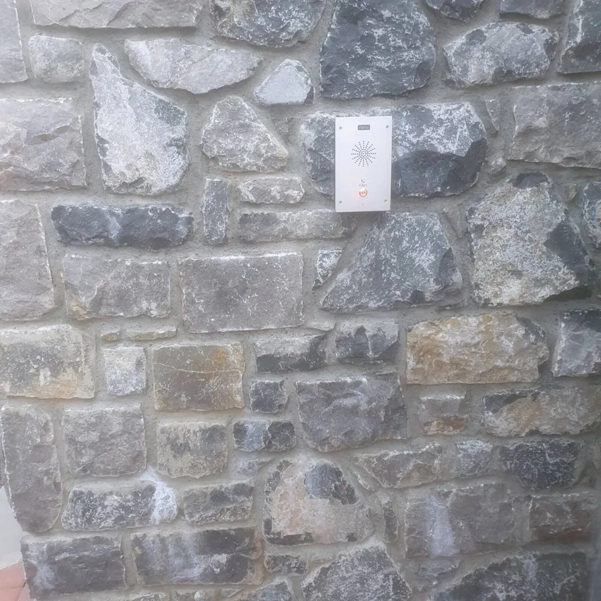 Salvage limestone building stone - Image 4