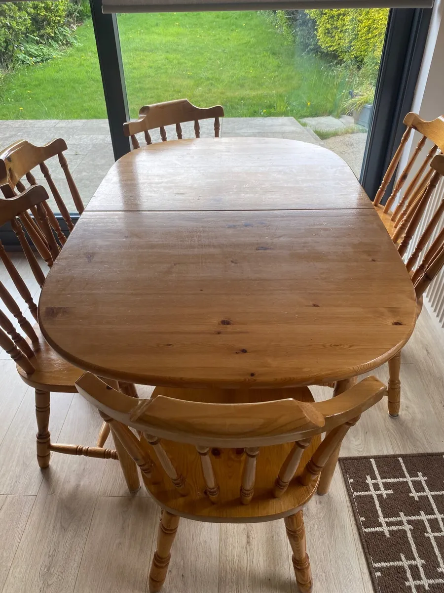 Dinning Table and 6 chairs - Image 1