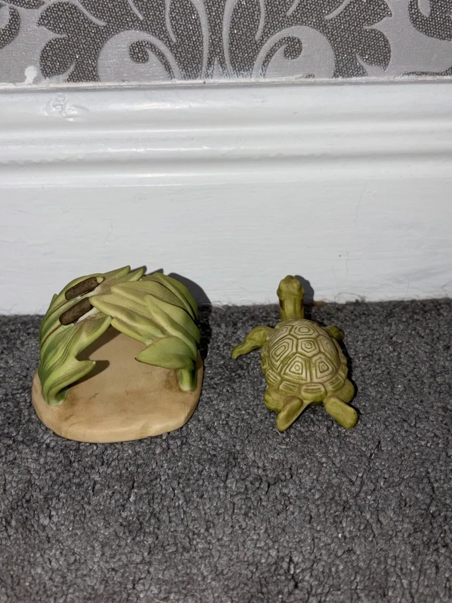 Vintage Franklin Mint Turtle Figurine - Image 3