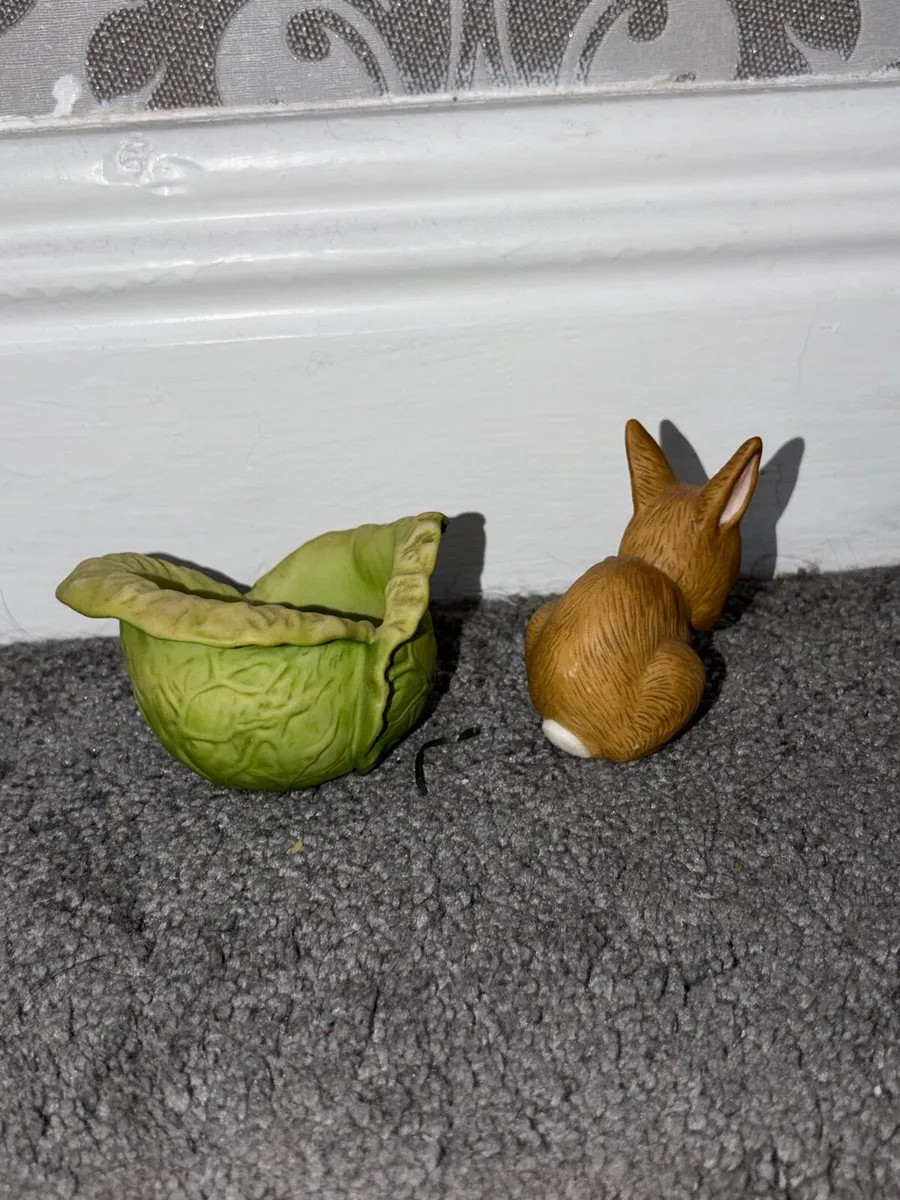 Vintage Franklin Mint Rabbit Figurine - Image 3