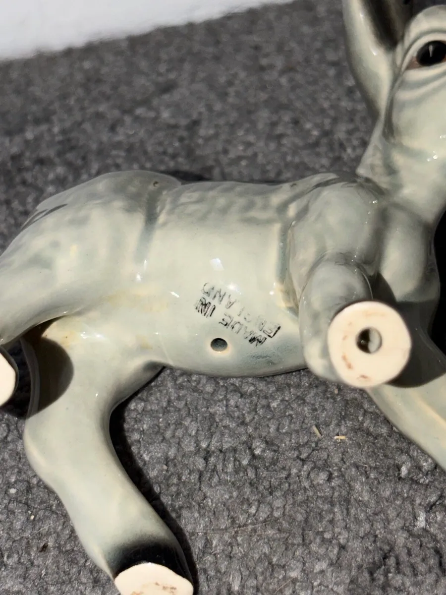 Cooper craft Donkey Figurine - Image 3