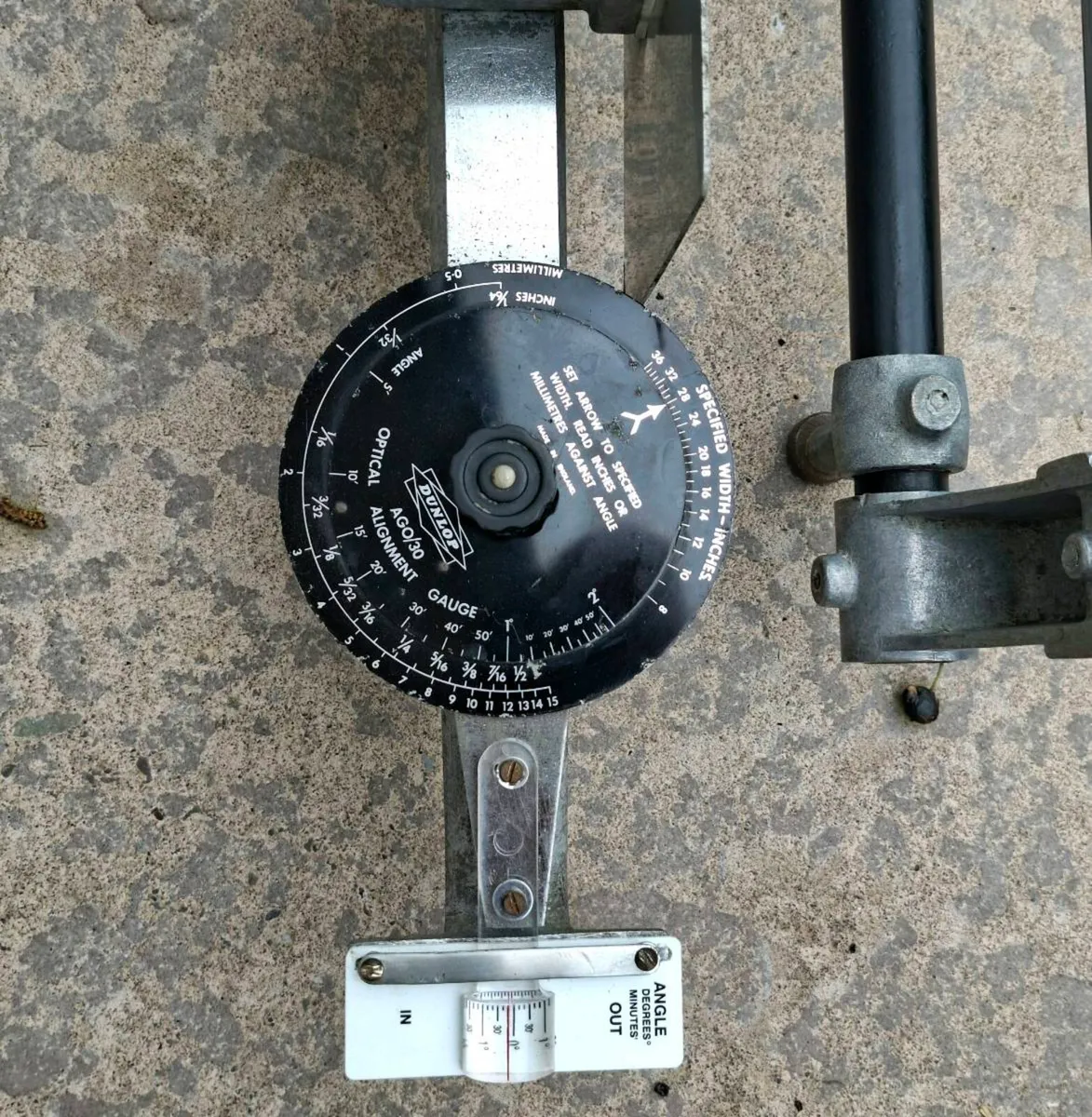 Dunlop tracking gauge - Image 4