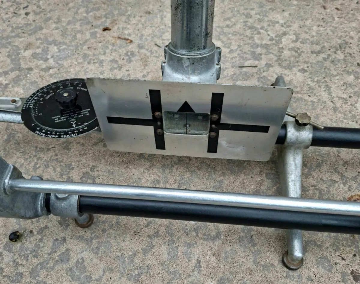 Dunlop tracking gauge - Image 3