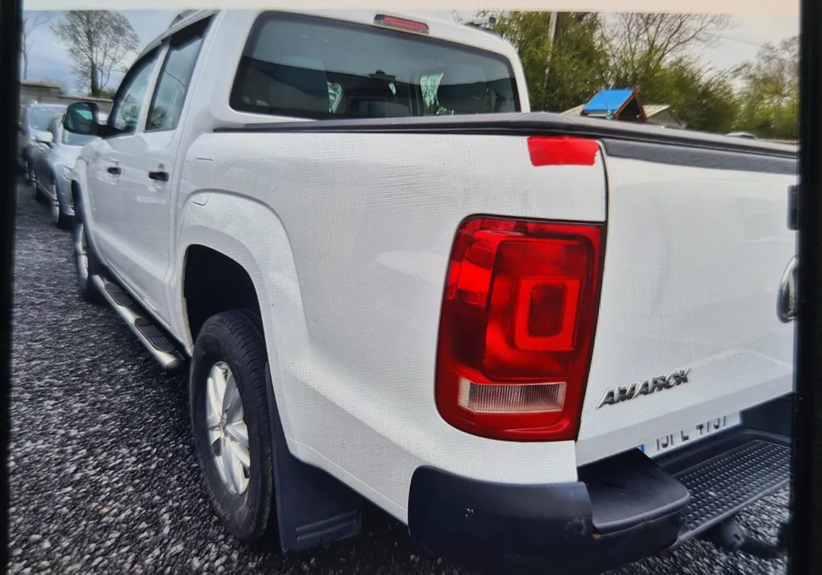 Volkswagen Amarok 2015 manual - Image 2