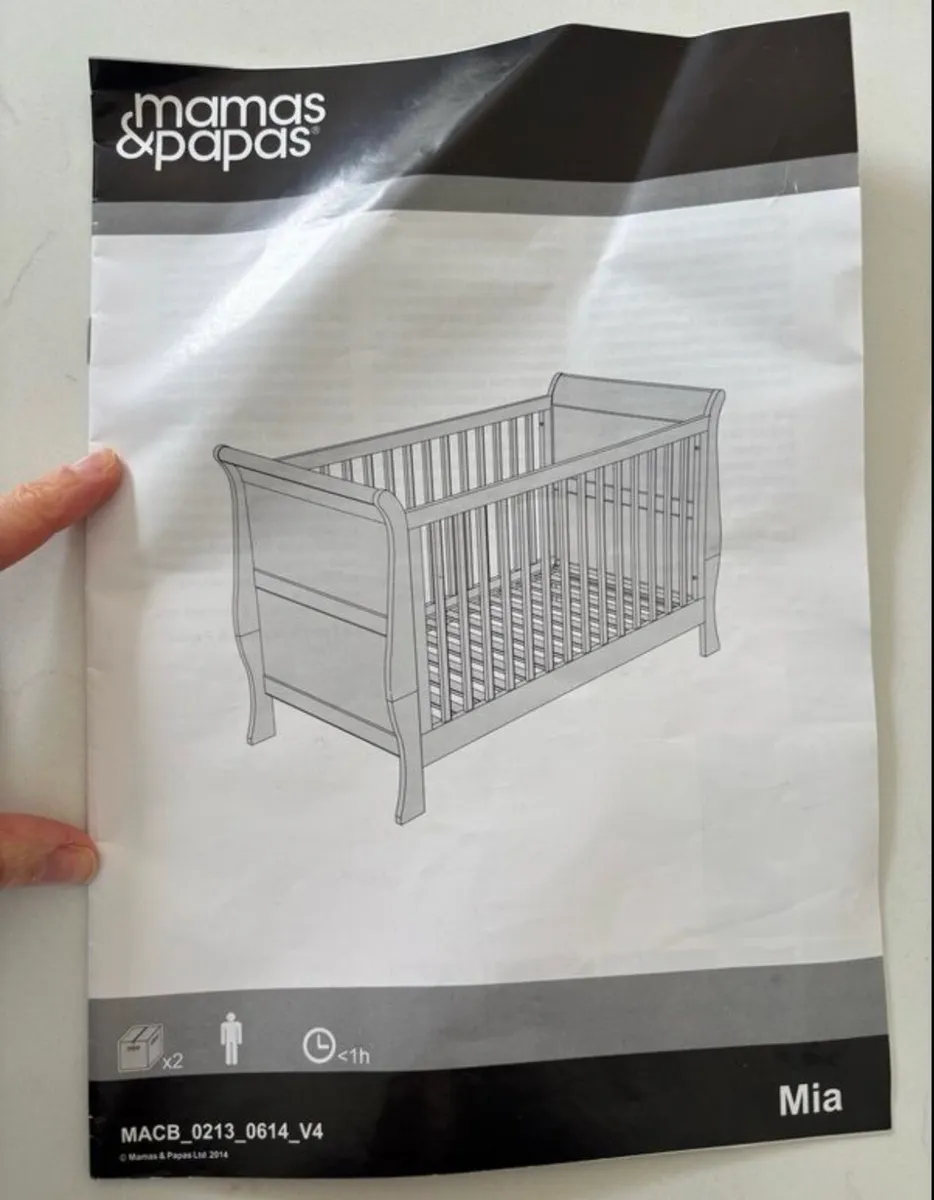 Mia cot bed sleigh mamas and papas - Image 2
