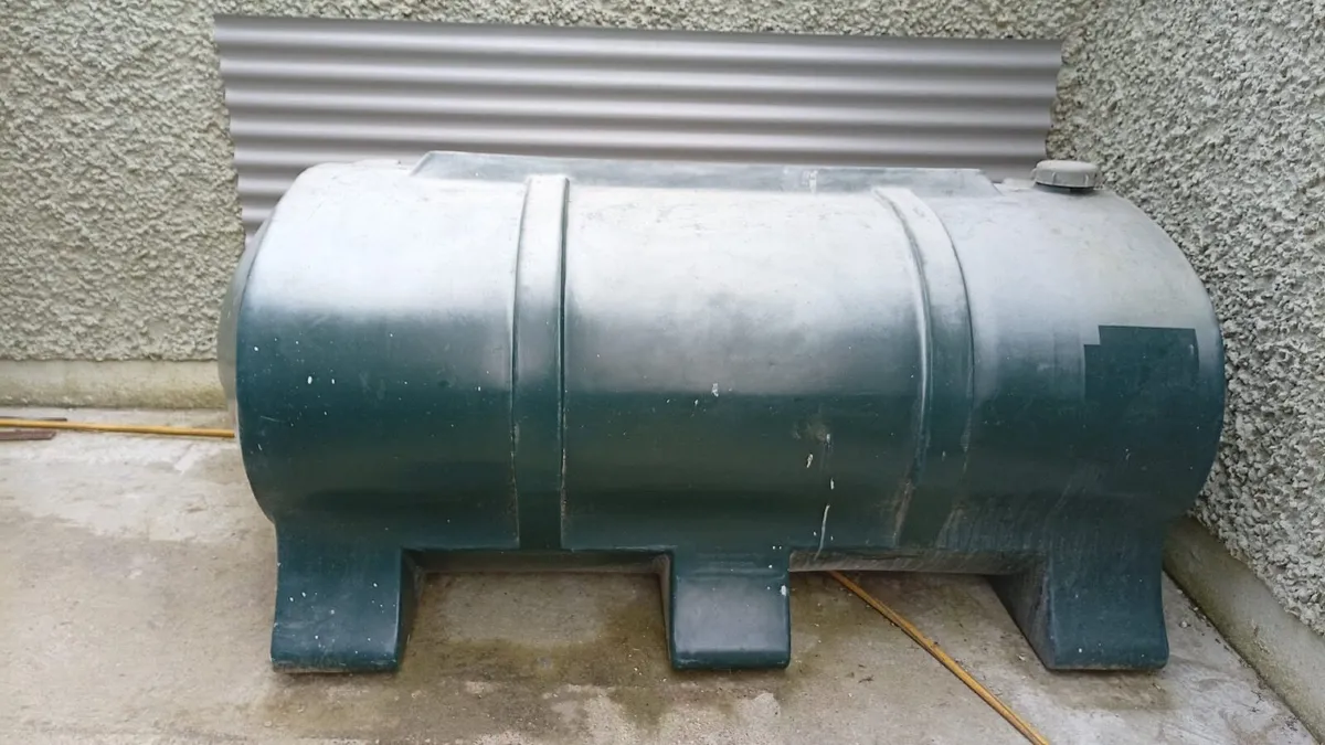 FREE Oil Tank - Image 1