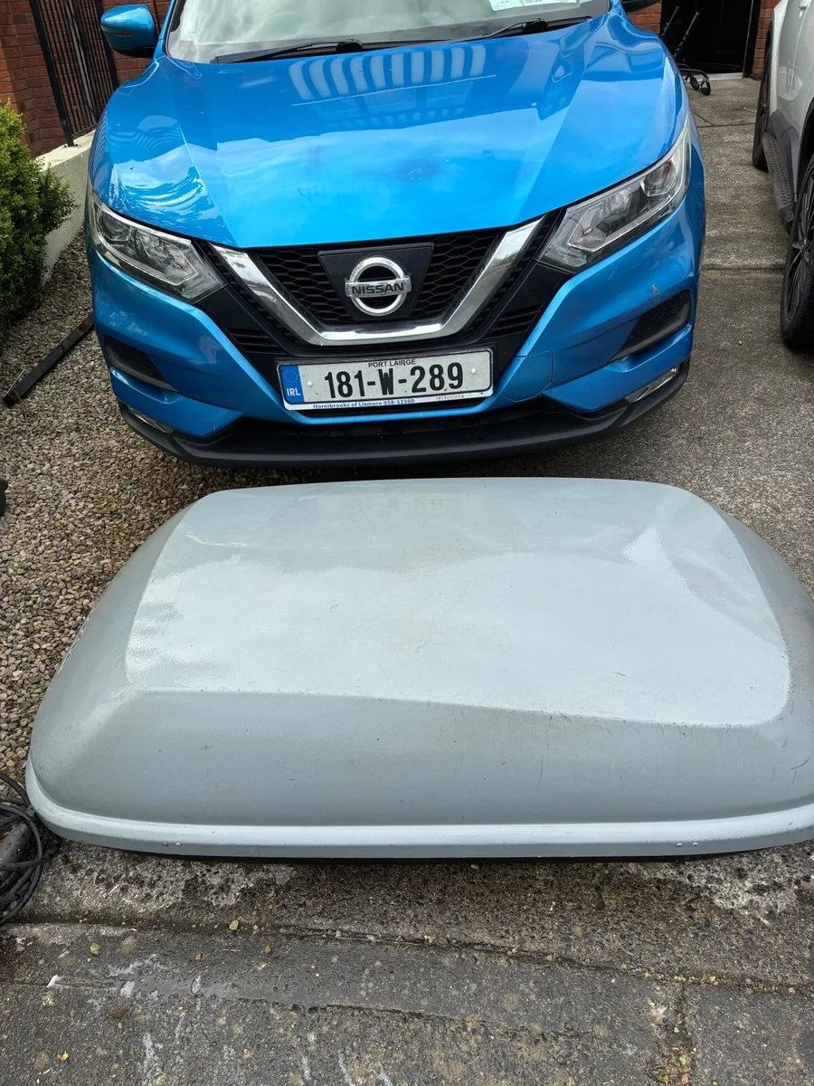 Roof Box - Image 1