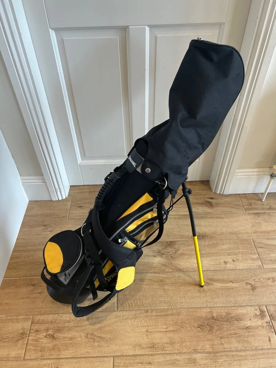 Junior Spaulding Left-hand Golf club set - Image 1