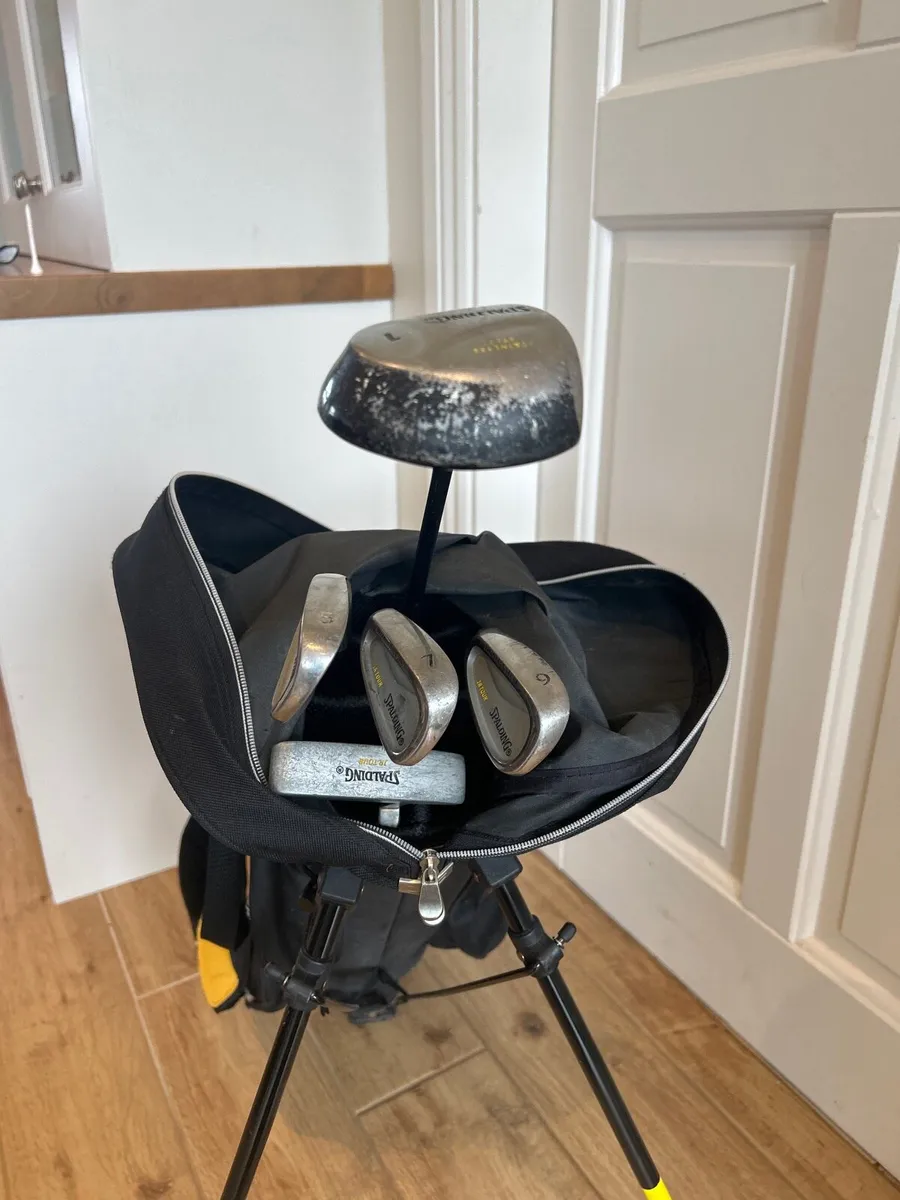 Junior Spaulding Left-hand Golf club set - Image 2
