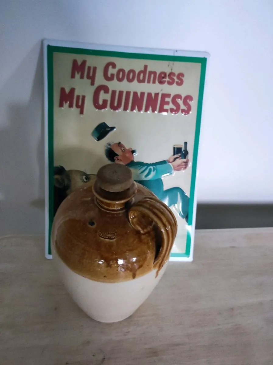 Vintage whisky jug - Image 1