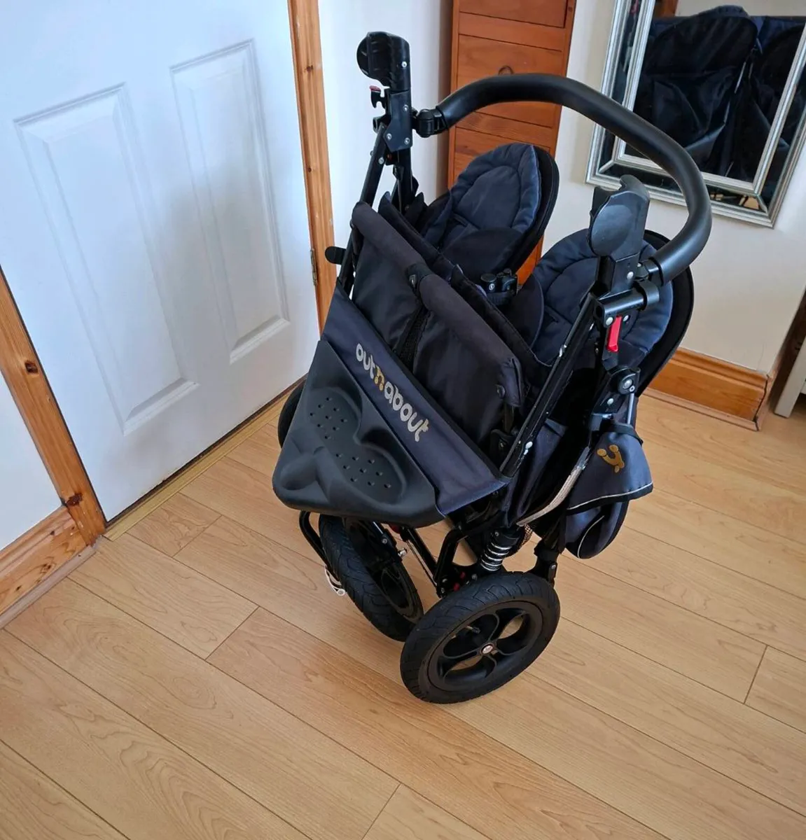 Out n About Double Nipper Buggy (and basket) - Image 2