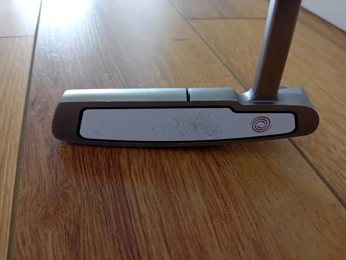 Odyssey White Hot Pro 1 Putter - Image 3
