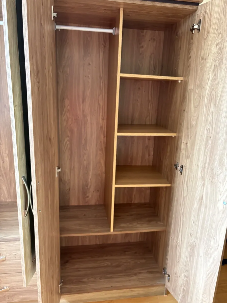 Wardrobe - Image 2