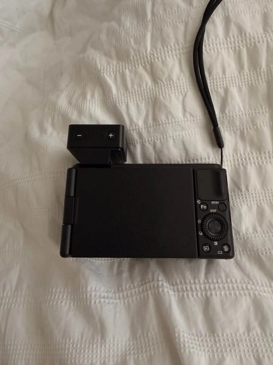 sony camera - Image 3