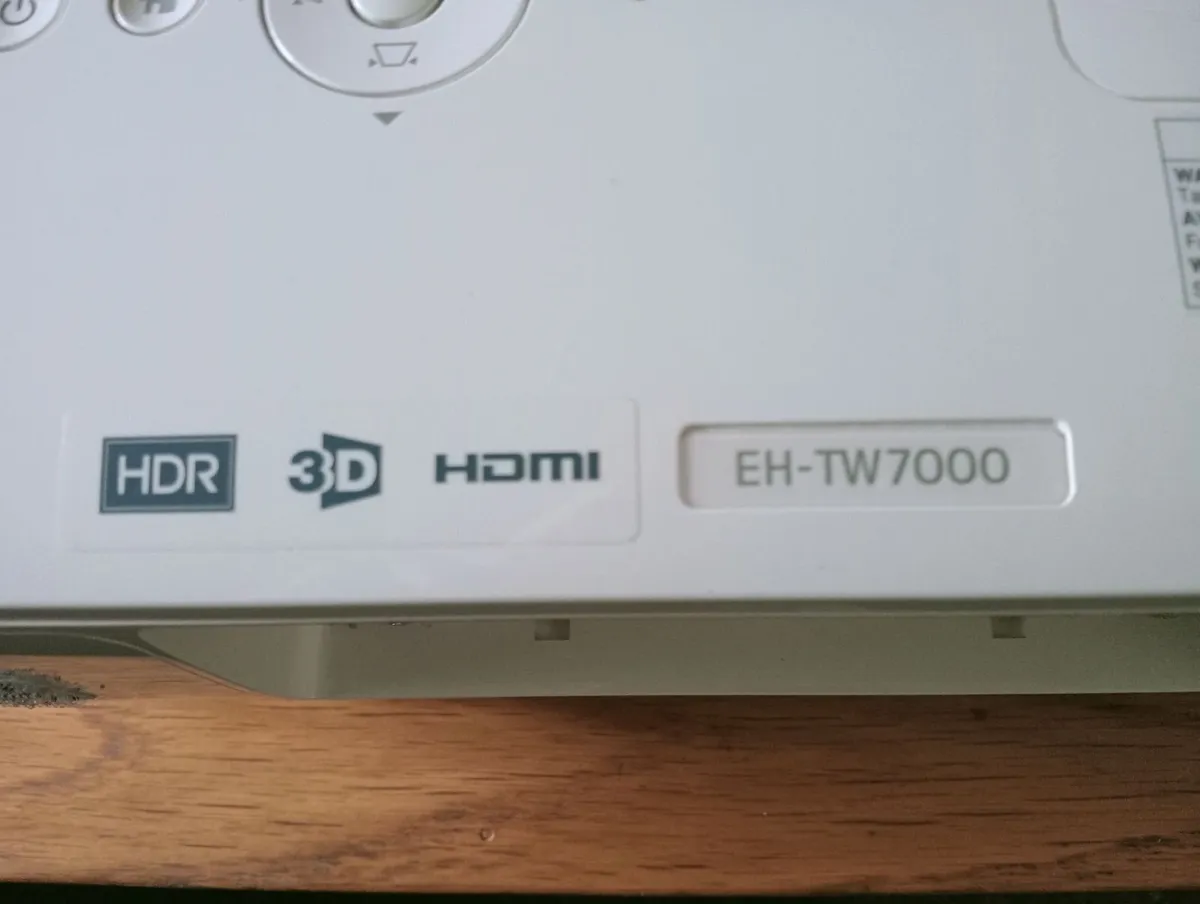 Epson projectorEH - TW7000 - Image 4